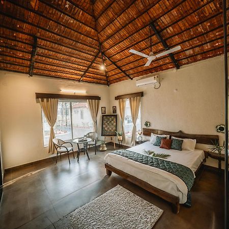 Palash The Jungle Resort Gondia Extérieur photo