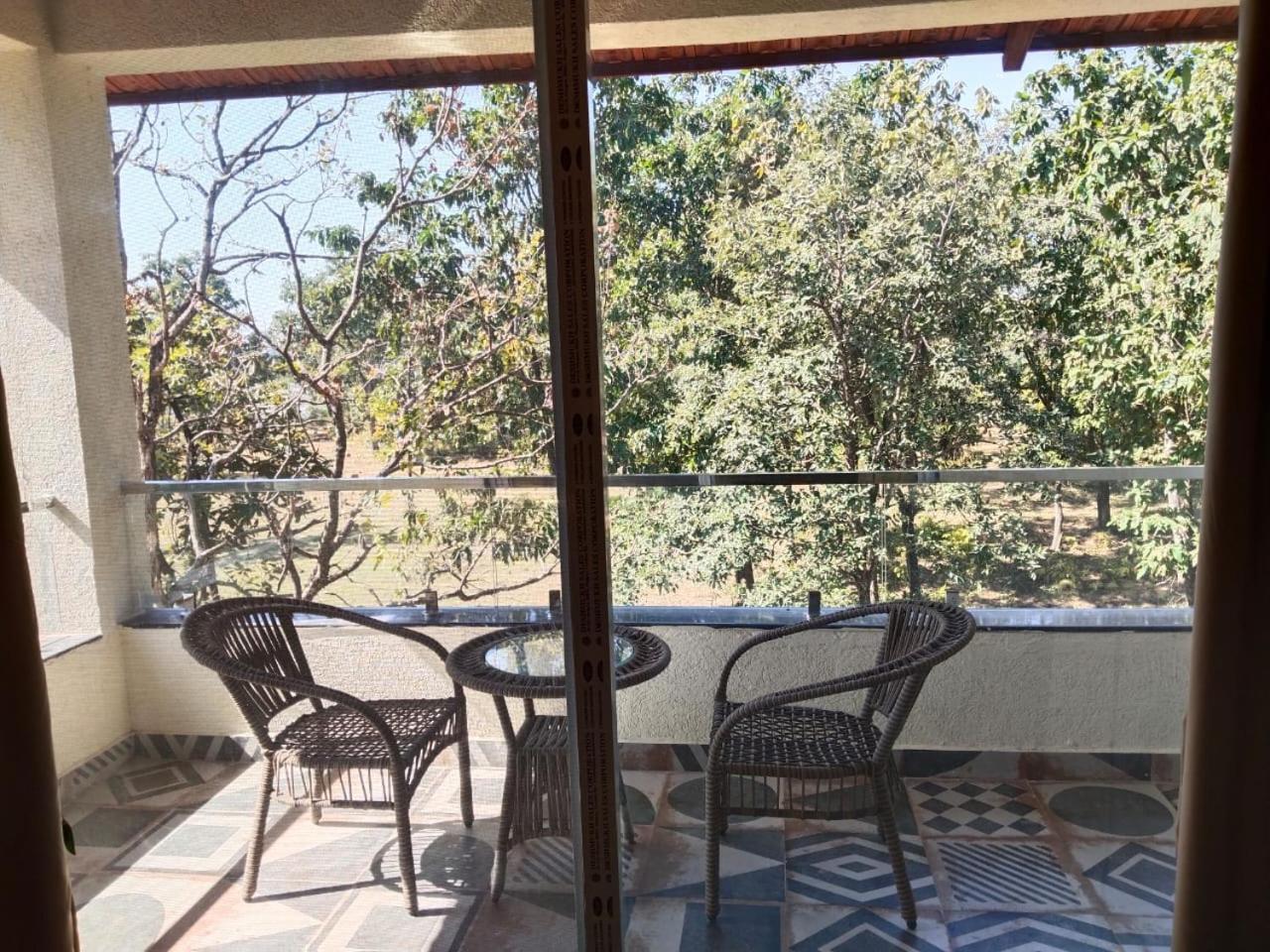 Palash The Jungle Resort Gondia Extérieur photo